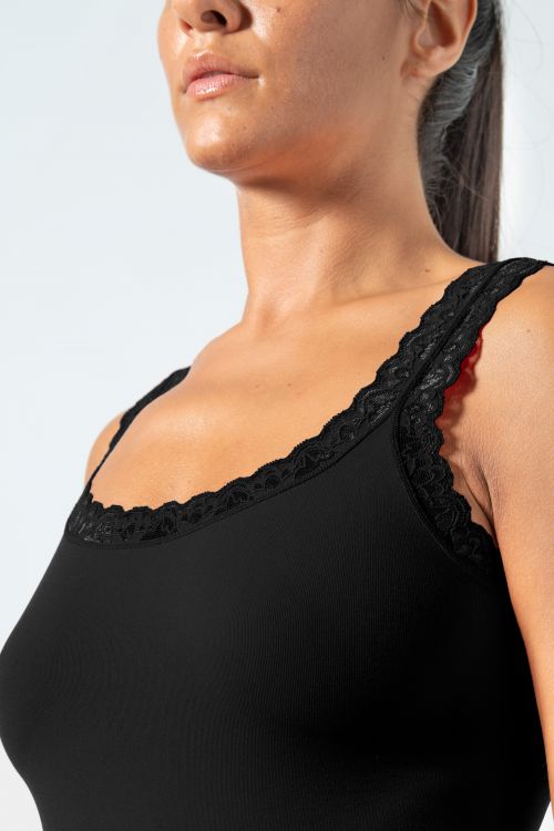 244-CAMISETA DE TIRANTES LETIZIA